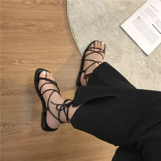 Women Sandals Narrow Band Vintage Square Toe