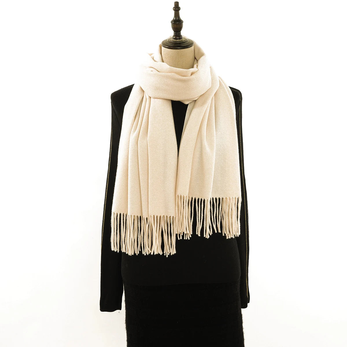 Winter scarf for casual warmth