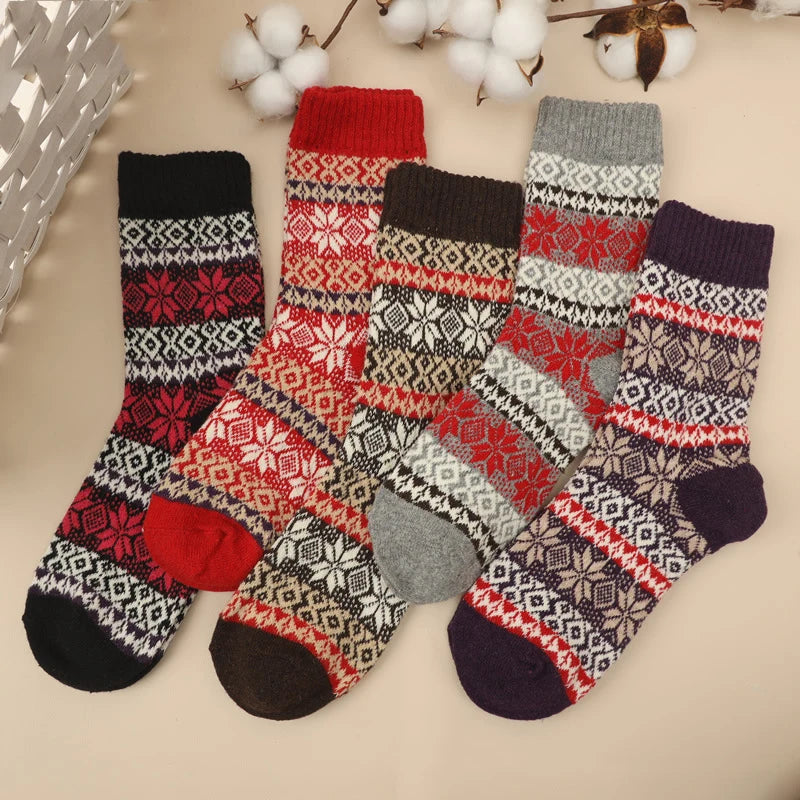 5 Pairs High Quality Women Winter Socks Vintage