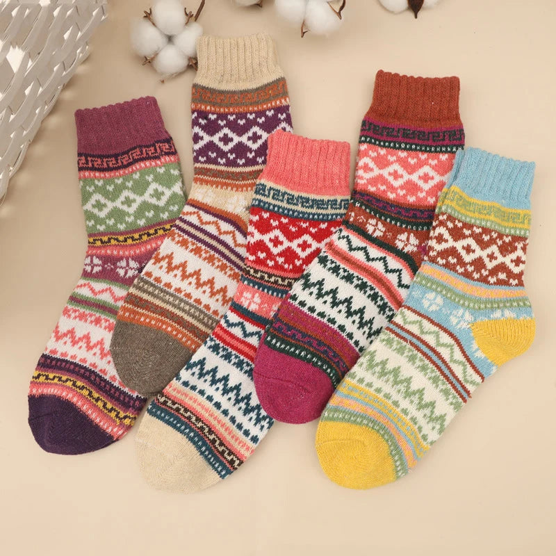 5 Pairs High Quality Women Winter Socks Vintage