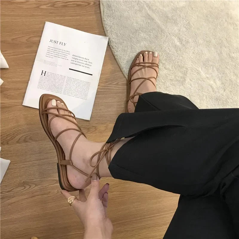 Women Sandals Narrow Band Vintage Square Toe