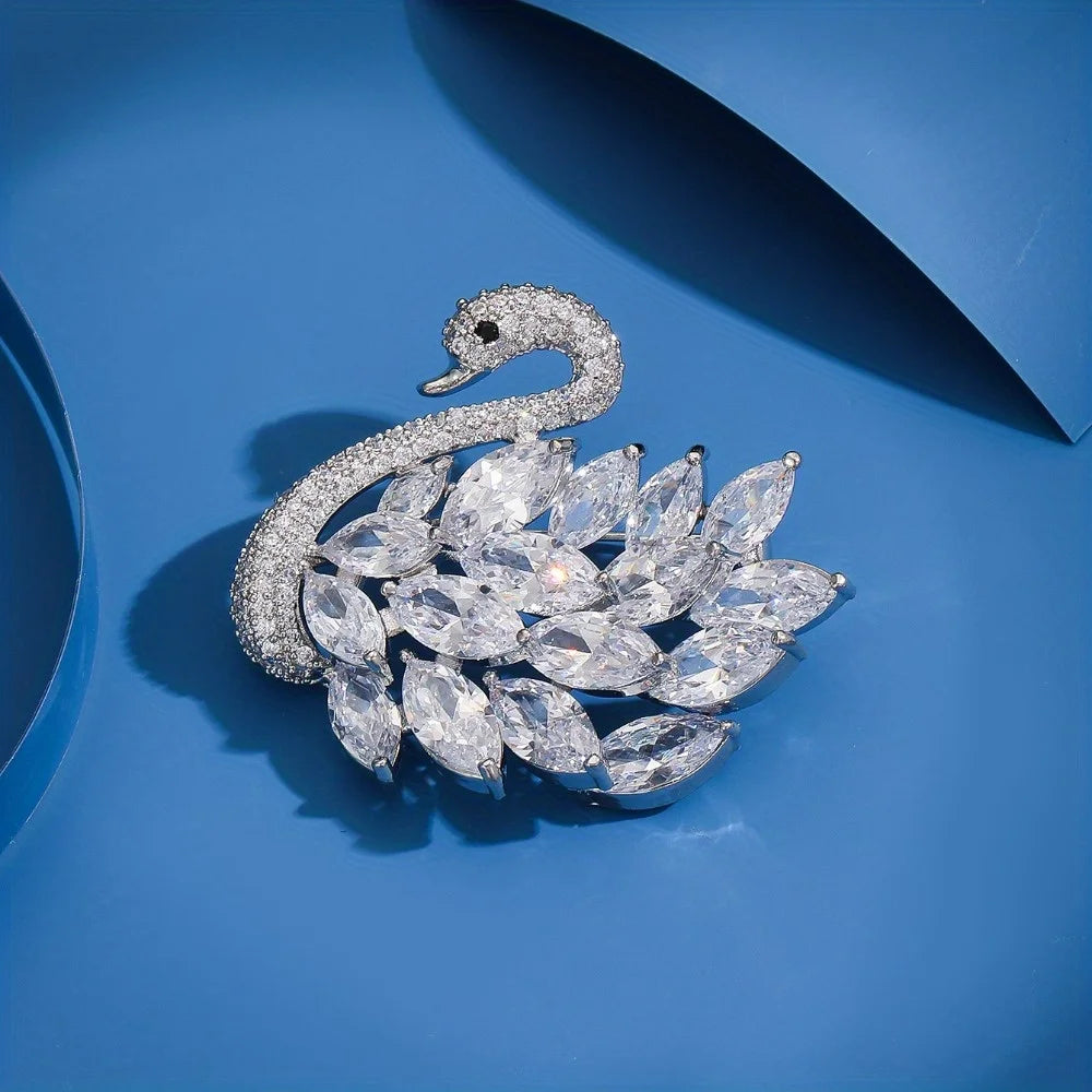 High-end Elegant Swan Brooch Inlaid with Zirconium Super Sparkling Pin High-end