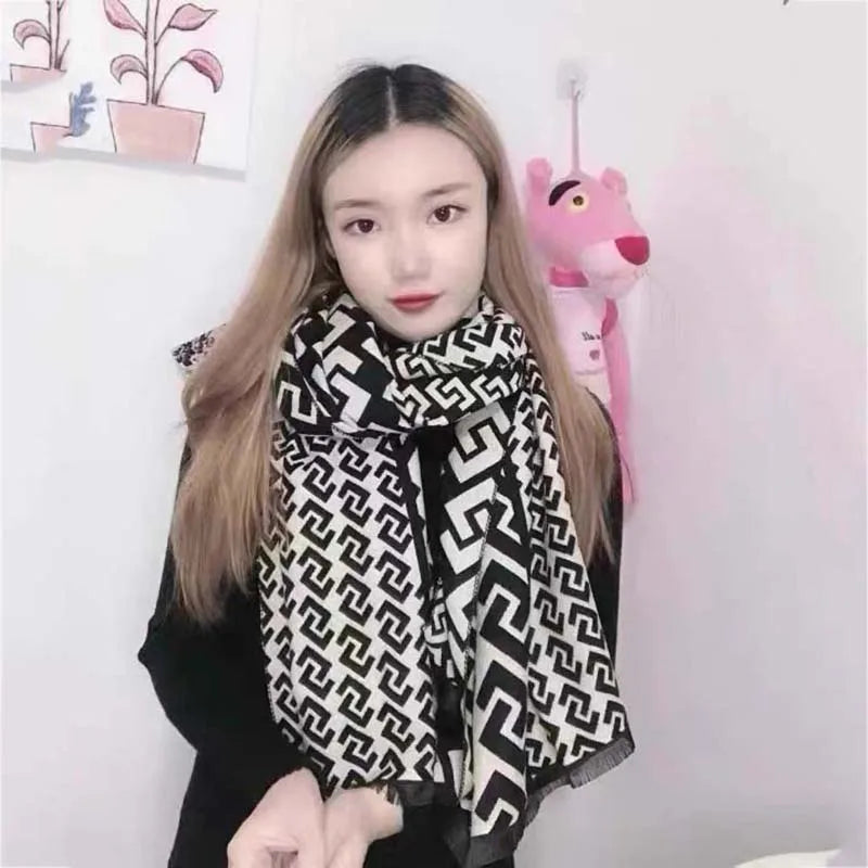 Classic Fashion Double Colors Acrylic  Scarf