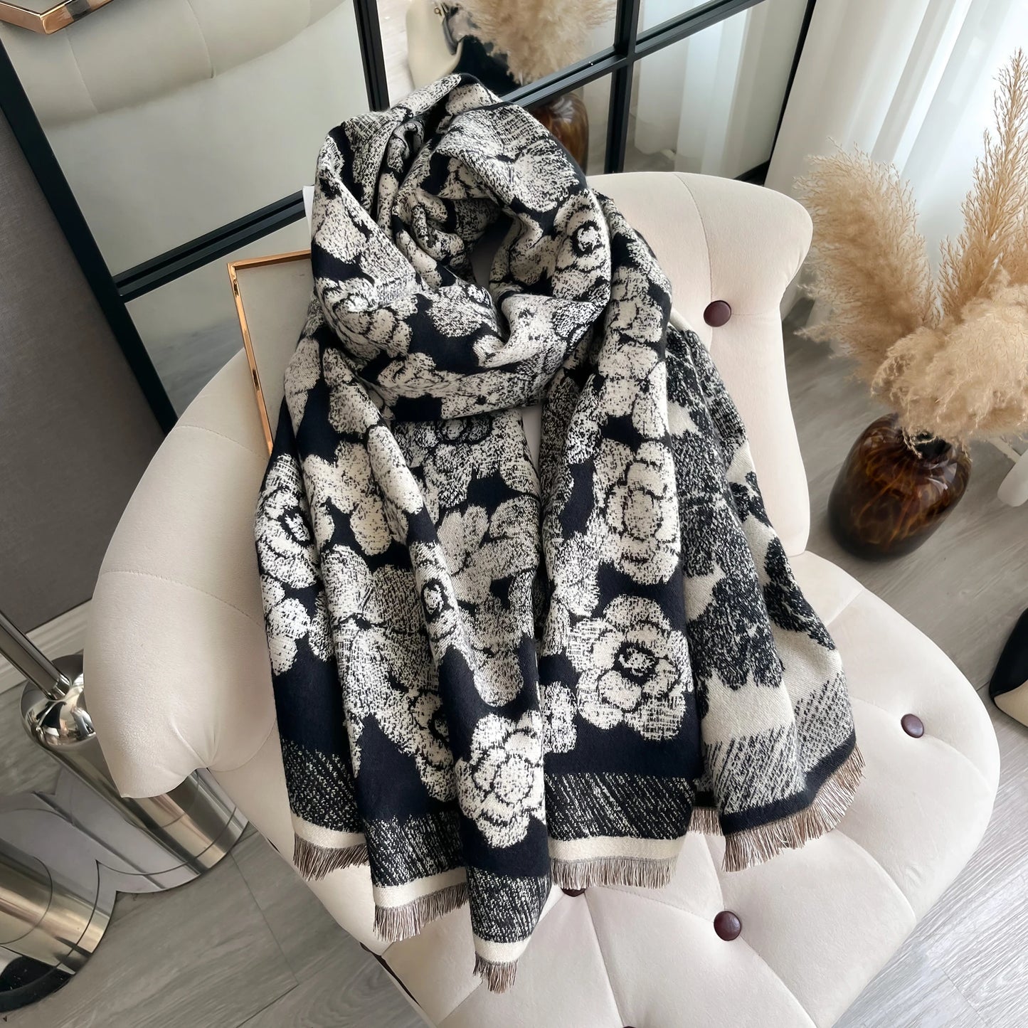 Beautiful Two-Sided Style Scarf