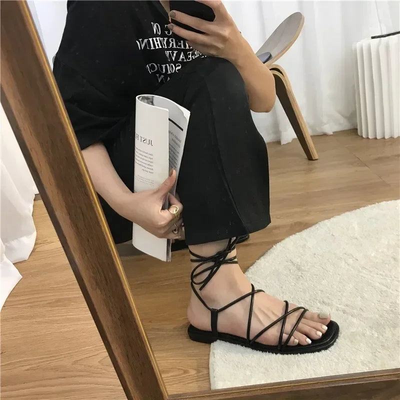 Women Sandals Narrow Band Vintage Square Toe