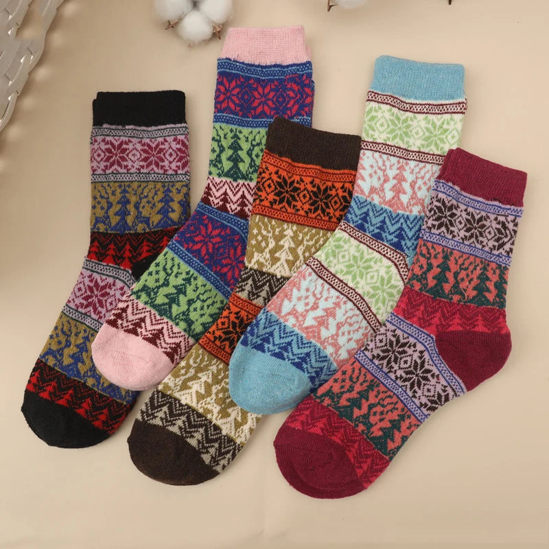 5 Pairs High Quality Women Winter Socks Vintage