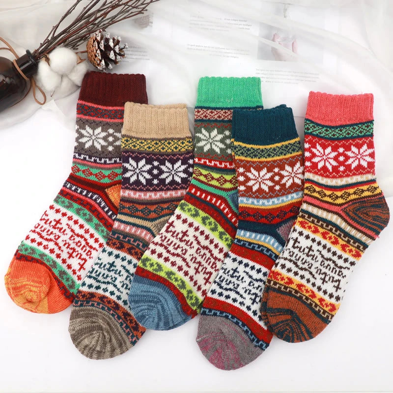 5 Pairs High Quality Women Winter Socks Vintage